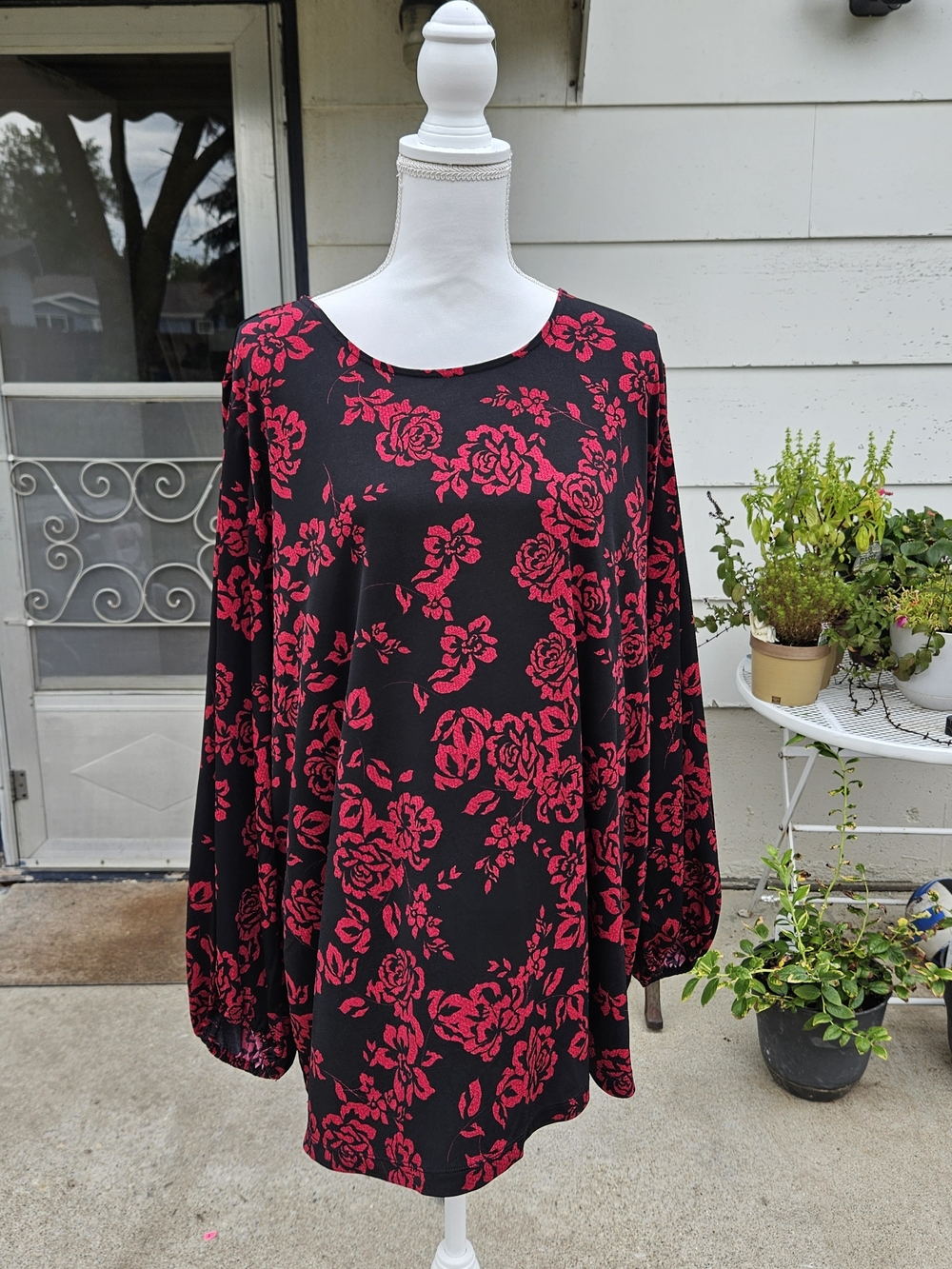 Susan Graver Liquid Knit Black Top with Red Floral Print